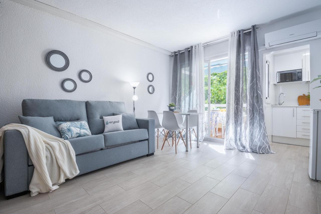 Bonito Estudio Renovado Salou Bagian luar foto