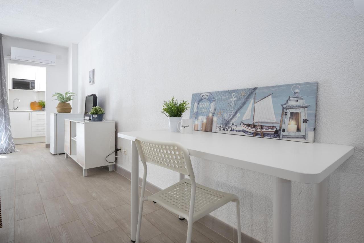 Bonito Estudio Renovado Salou Bagian luar foto