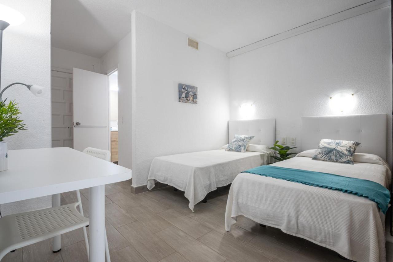 Bonito Estudio Renovado Salou Bagian luar foto